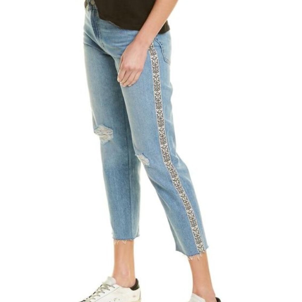 Lucky Brand Women's Relaxed Taper Fit Ripped Cropped Jeans - 26